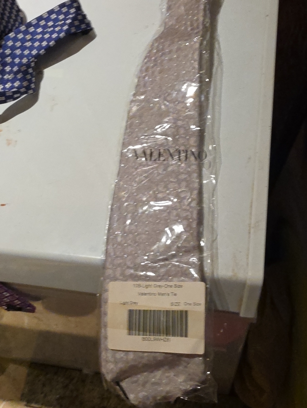 Valentino Light Gray-Pearl Floral Silk Tie